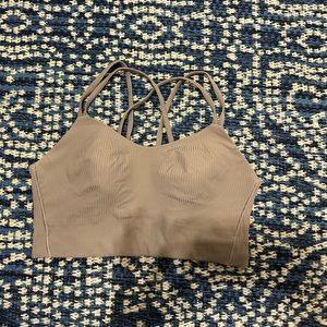 Lululemon sports bra size 10 in excellent condition